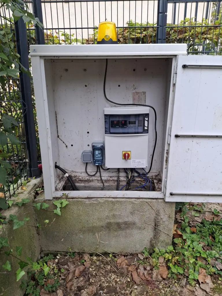 commande pour pompes de poste de relevage
